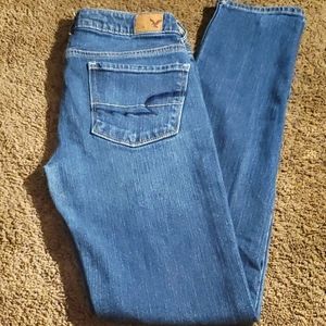 American Eagle Size 2R Skinny Jeans